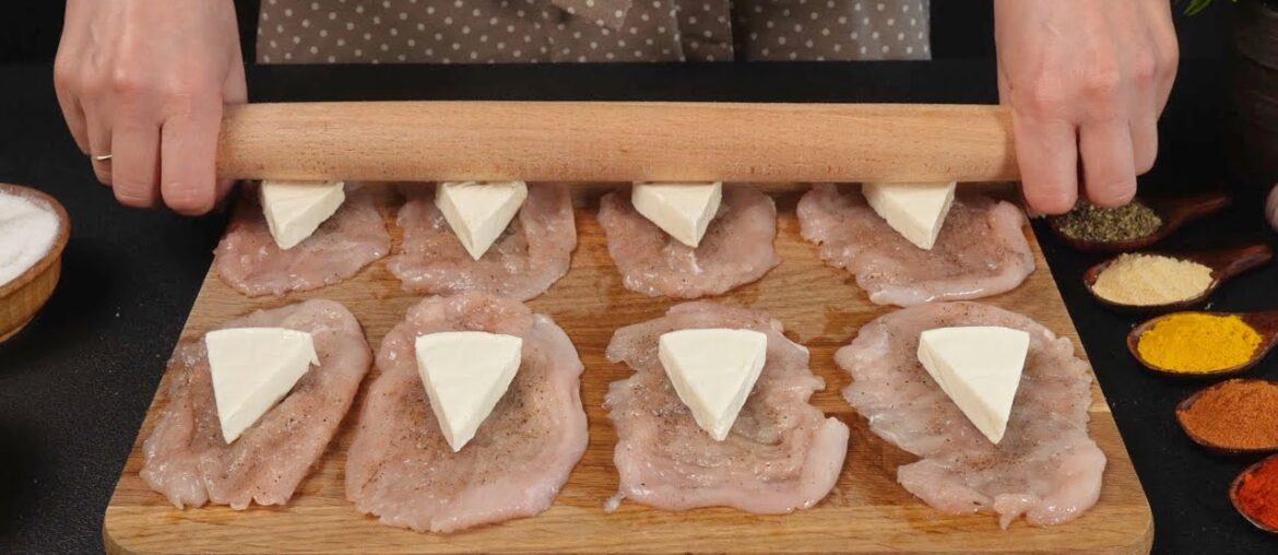 I'm in for a treat at a French restaurant! Juicy chicken rolls!