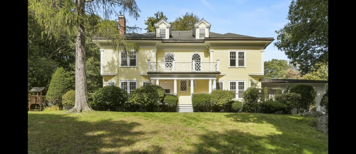 60 Columbine Road Milton, MA | ColdwellBankerHomes.com 60 Columbine Road Milton, MA | ColdwellBankerHomes.com