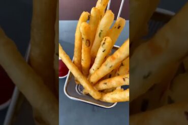 french fries #shorts #fries #potatosnacks #frenchfries #crispyfries #quicksnacks #lunchboxrecipe