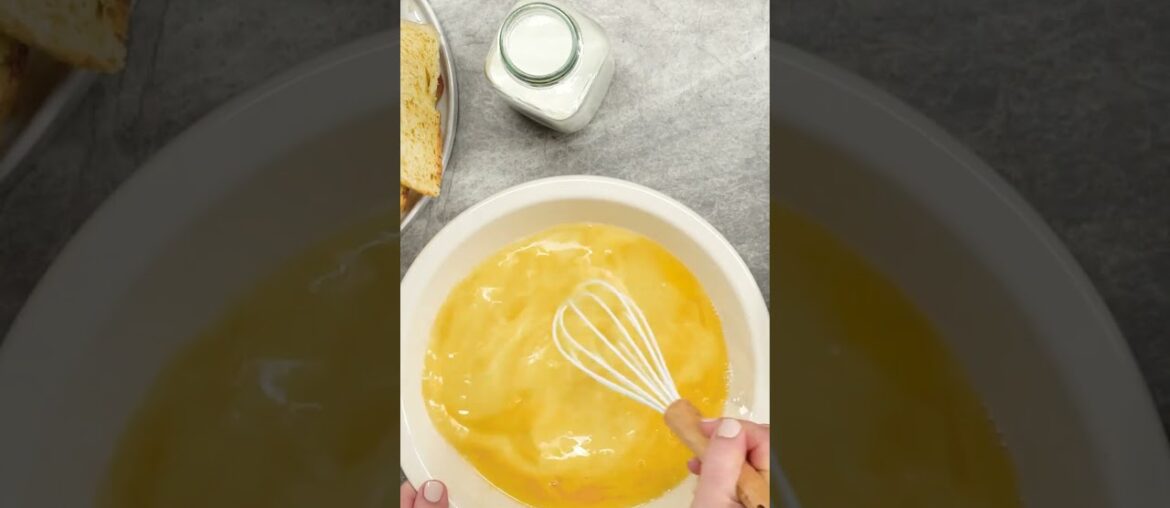 How to Make Martha Stewart’s Apple-Caramel French Toast How to Make Martha Stewart's Apple-Caramel French Toast