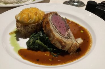 Crown Princess Dinner Service In The Main Dining Room April 12th 2023