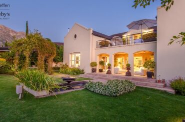 Exquisite French Villa in Domaine Des Anges | Lew Geffen Sotheby's International Realty