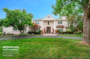 Home for sale - 8282 Ridgepointe Drive Burr Ridge, IL 60527