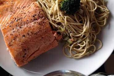 Un ti bout de saumon avec des pâtes ???