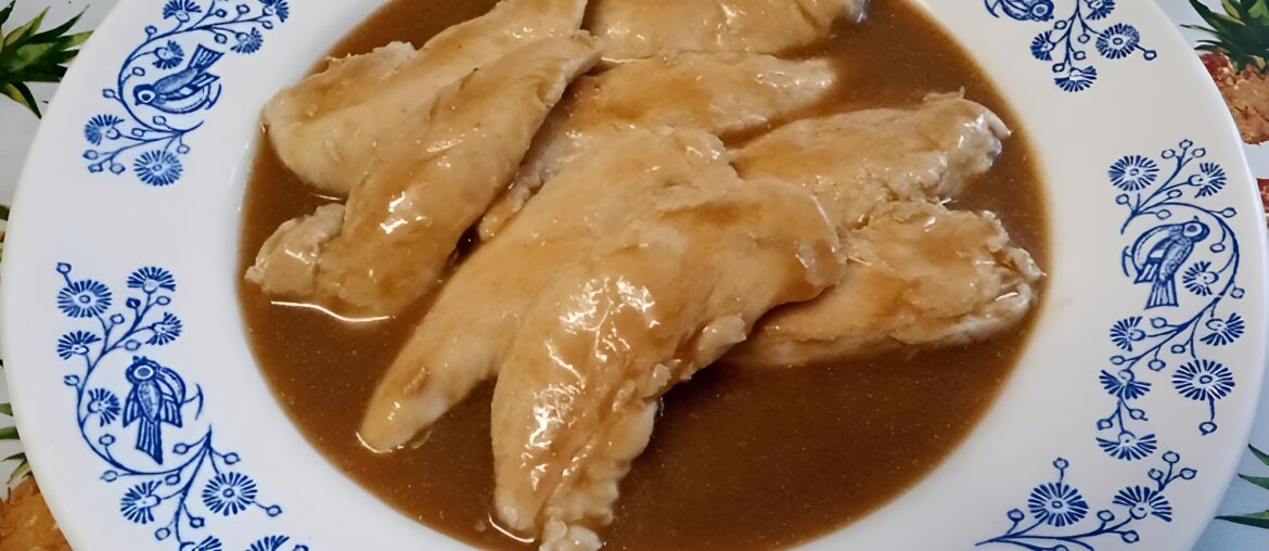 Aiguillettes de poulet, sauce Robert