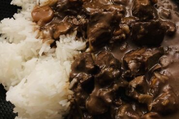 Bœuf bourguignon avec du riz, un vrais régal 😋