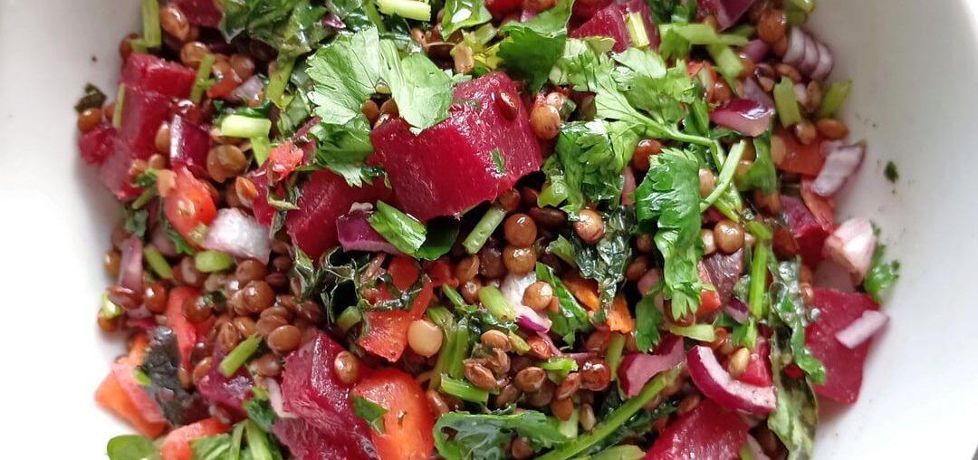 Salade de lentilles, chaude et délicieuse (vegan)