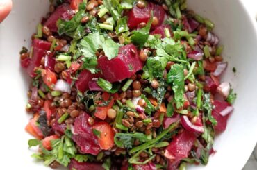 Salade de lentilles, chaude et délicieuse (vegan)