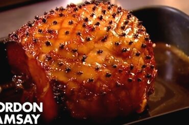 CHRISTMAS RECIPE: Honey Glazed Ham With Pear & Saffron Chutney