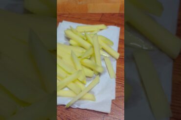Golden Crispy French Fries Recipe #ytshorts #asmrcooking #recipe