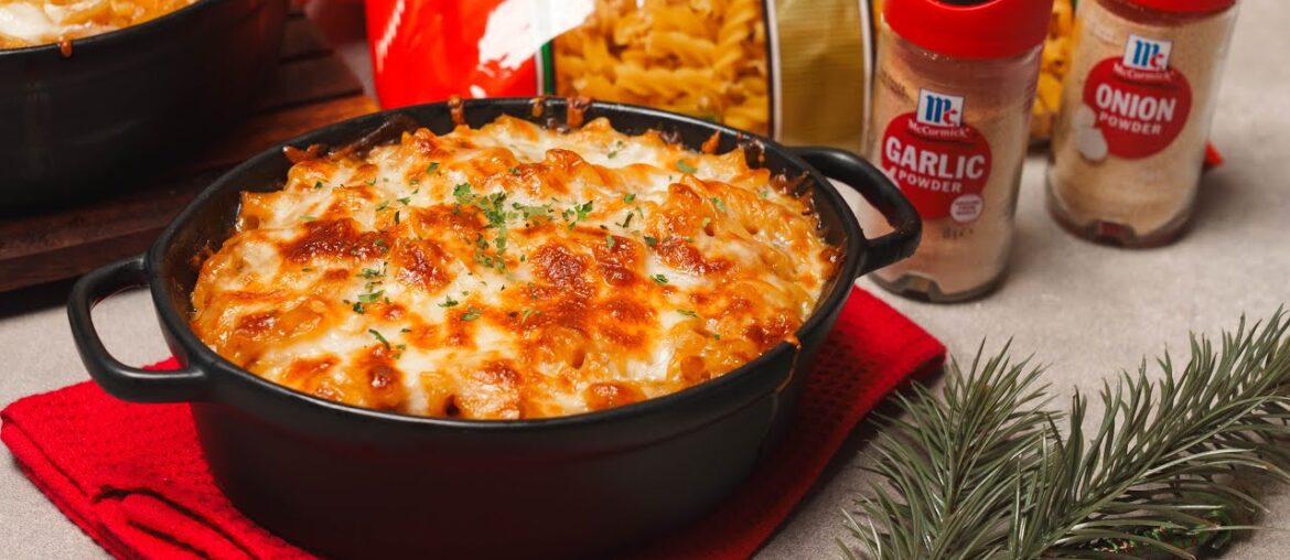 We tried making the viral One Pot French Onion Pasta