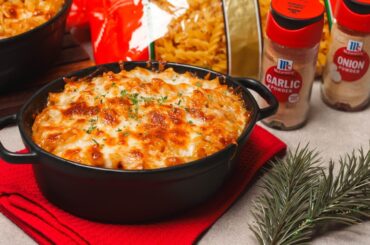 We tried making the viral One Pot French Onion Pasta