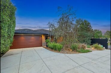 FOR SALE | 36 Barchester Avenue, Truganina