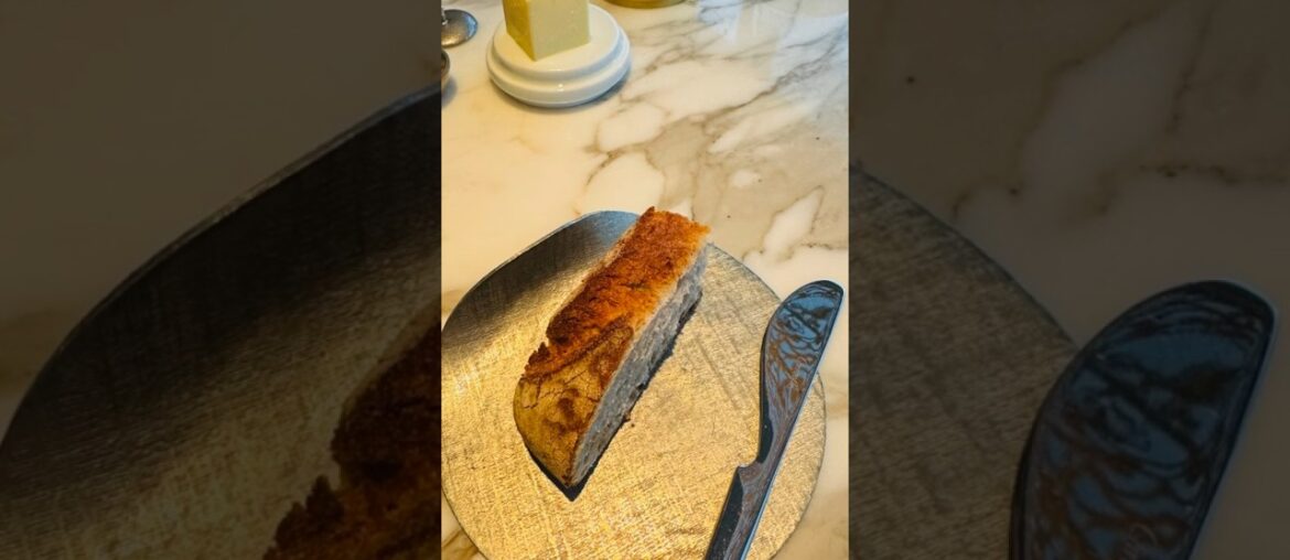 FRENCH BREAD/BUTTER: At ENCHANTE RESTAURANT On The "DISNEY WISH" Cruise Ship- BAHAMAS Pt 7 #shorts
