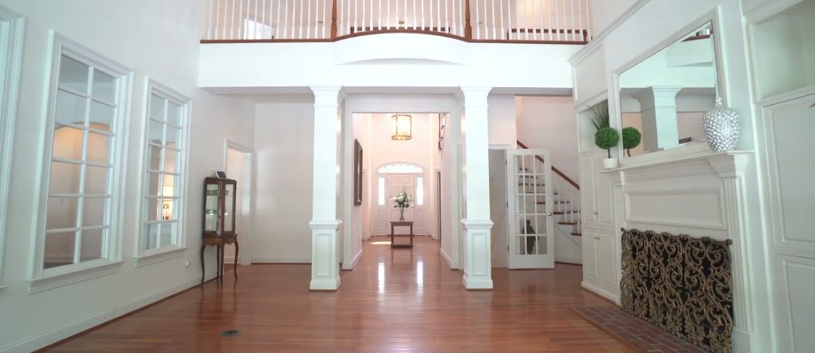 Waterfront Cape Cod 11114 Fawn Lake Parkway Waterfront Cape Cod 11114 Fawn Lake Parkway