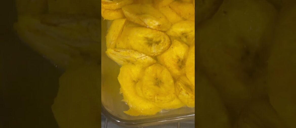Golden Goodness: Baked Plantains Perfection!