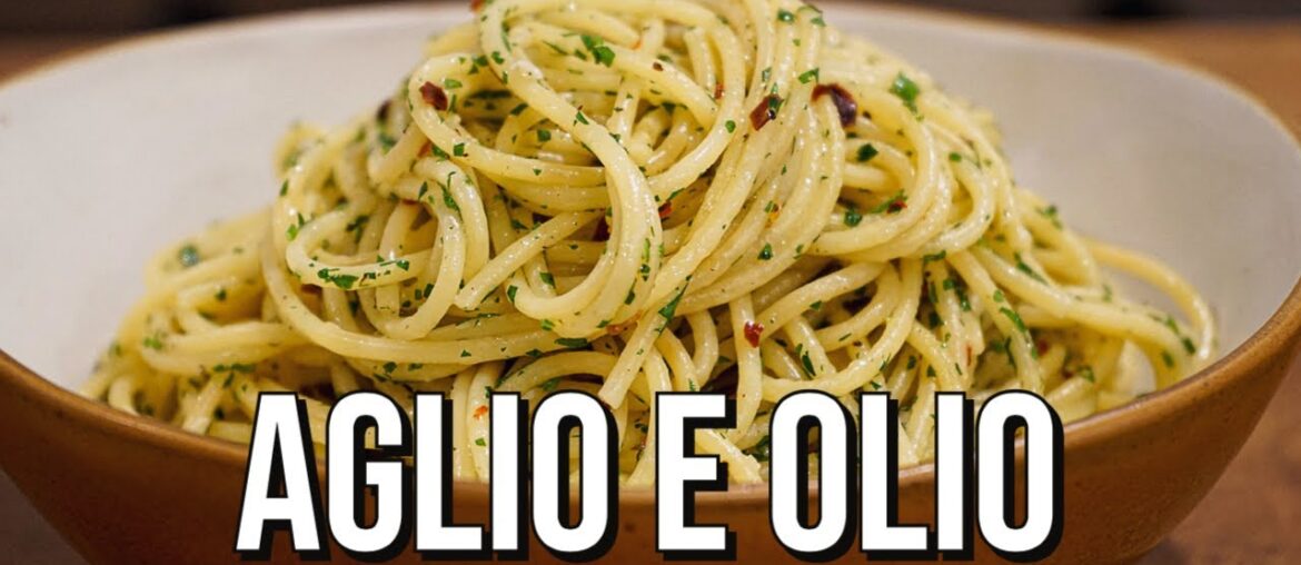 Spaghetti Aglio E Olio | Garlic And Oil Pasta Recipe