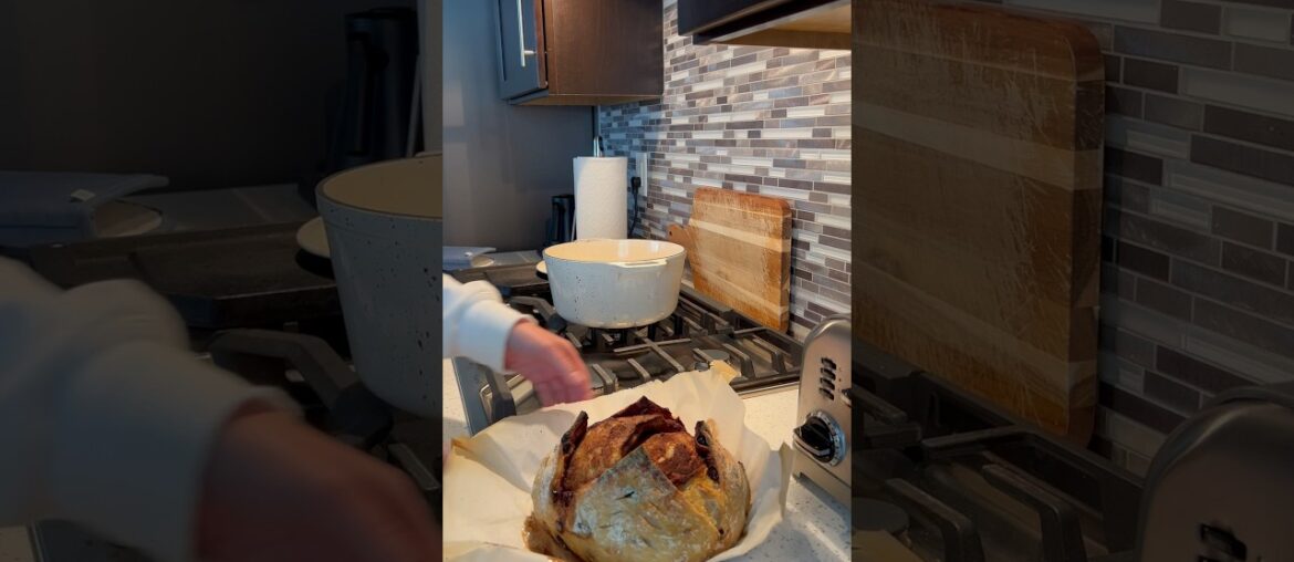 Cinnamon Raisin Sourdough Bread for French toast on Christmas #sourdoughbread #sourdough Cinnamon Raisin Sourdough Bread for French toast on Christmas #sourdoughbread #sourdough