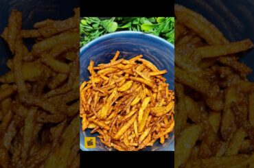 Crispy Aloo Chips Recipe #shorts #aloorecipe #chips #omnomnompk