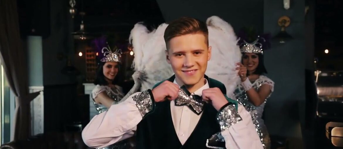 Elegant Waterfront Dining at Mai Kai: A Blend of International and Polynesian Flavors