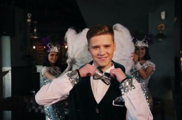 Elegant Waterfront Dining at Mai Kai: A Blend of International and Polynesian Flavors