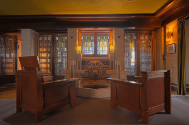 Frank Lloyd Wright's Dana Thomas House in Springfield, Illinois [900x599]