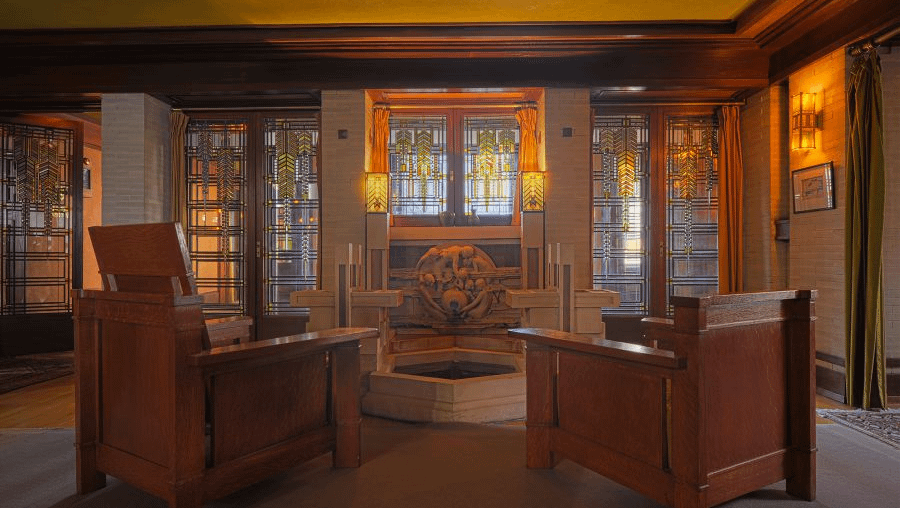 Frank Lloyd Wright's Dana Thomas House in Springfield, Illinois [900x599]