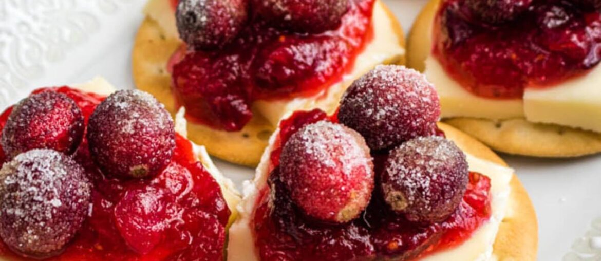 Sparkling Cranberry And Brie Crostini Recipe