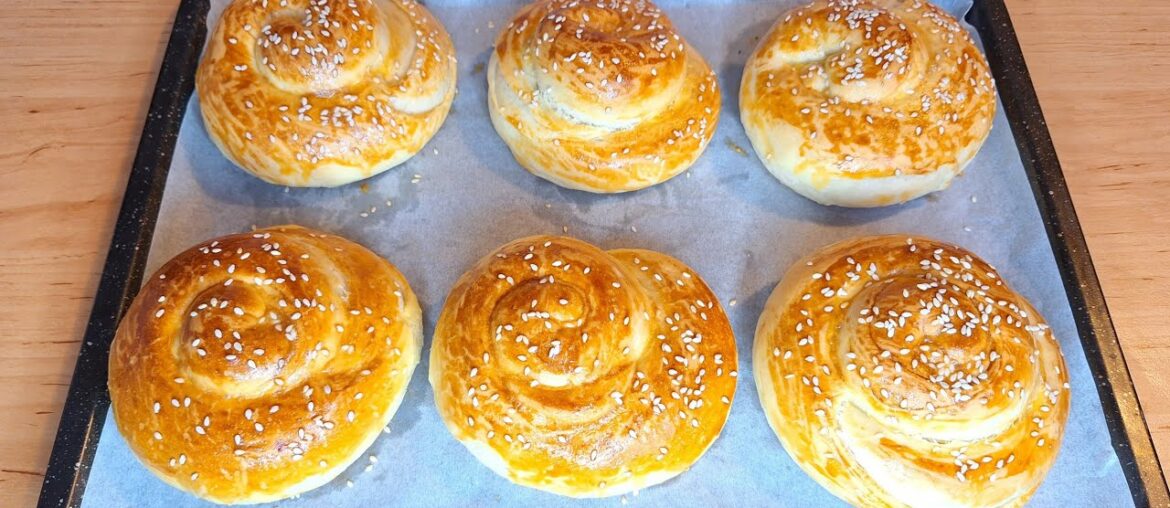 Quick Breakfast ready in minutes! Super Tasty French Buns!