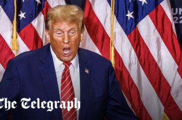 Trump puts on heavy French accent to mock Emmanuel Macron