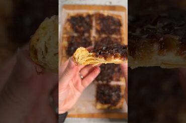 French onion soup puff pastry tart