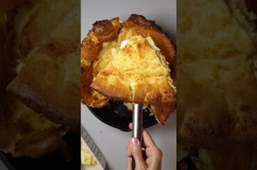 This dutch oven pancake makes me believe in love