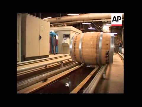 The use of oak barrels in the French wine industry The use of oak barrels in the French wine industry