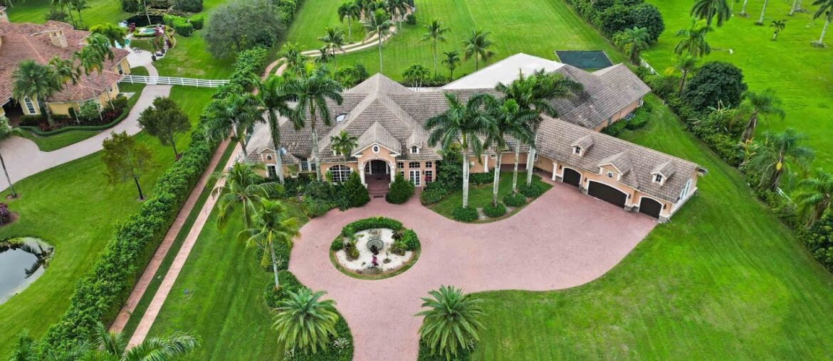 6225 Stallion Way SOUTHWEST RANCHES, FL 33330 6225 Stallion Way SOUTHWEST RANCHES, FL 33330