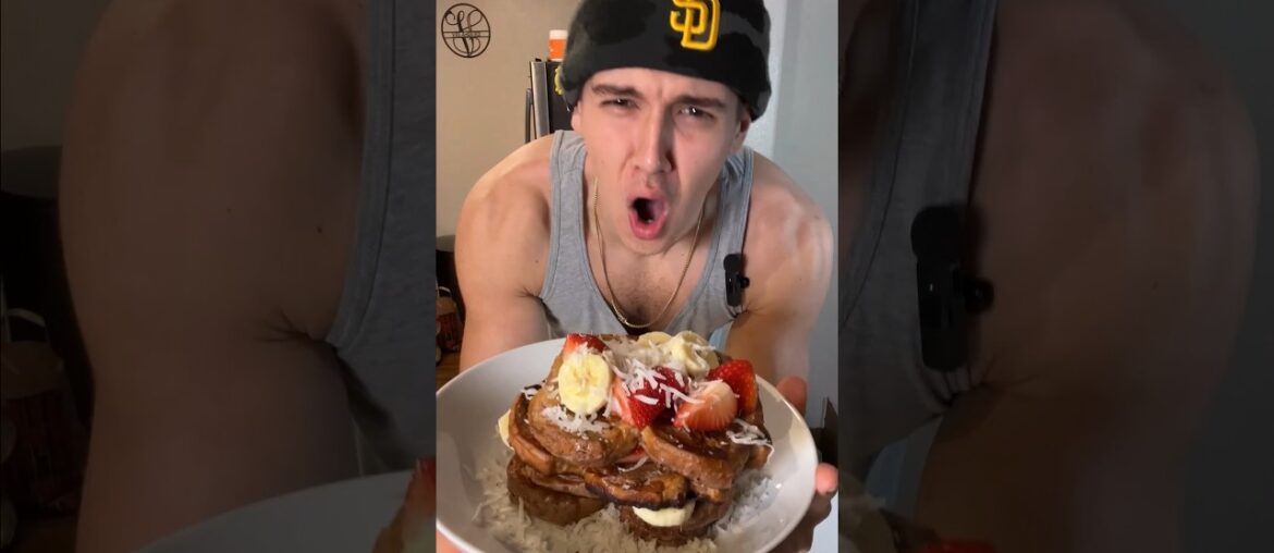 THE MOST DELICIOUS PROTEIN FRENCH TOAST!!! #shorts #foodie #protein THE MOST DELICIOUS PROTEIN FRENCH TOAST!!! #shorts #foodie #protein