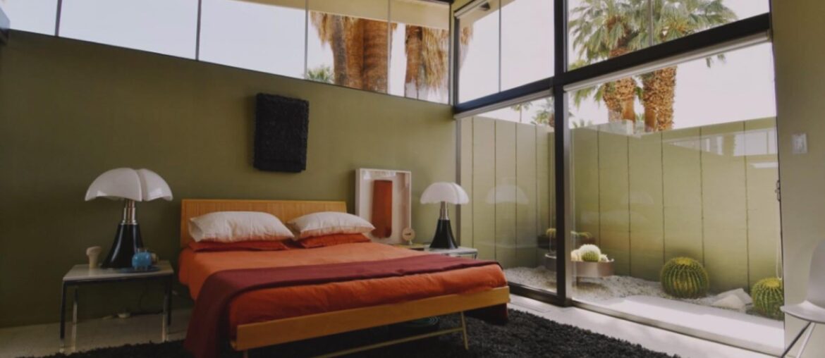 1960’s inspired bedroom design, with an open design for natural light and earthy and vibrant color palette [ 2048x1360 ]