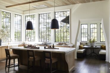 Tall kitchen and dining space with a breakfast nook in a residence by the Wehapa Lake near Birmingham, Alabama [4000x2600]