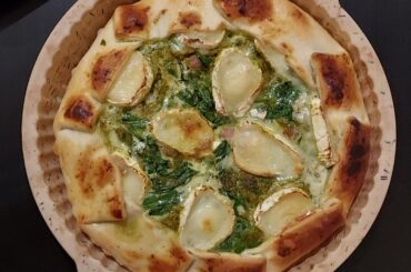Tarte aux épinards, chèvre, lardons et pesto :)