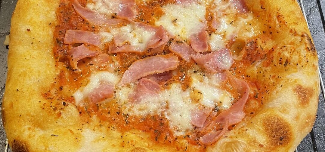 Pizza Napolitaine maison 🍕