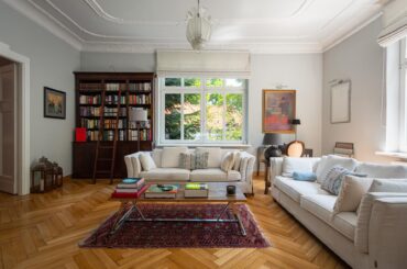 Apartment in Sopot, Poland. [1920x1281]