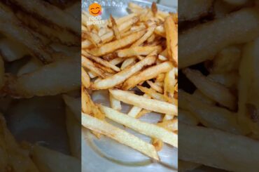 French Fries homemade Aloo k Chips Patato Fries #chips #food #frypatato #beef