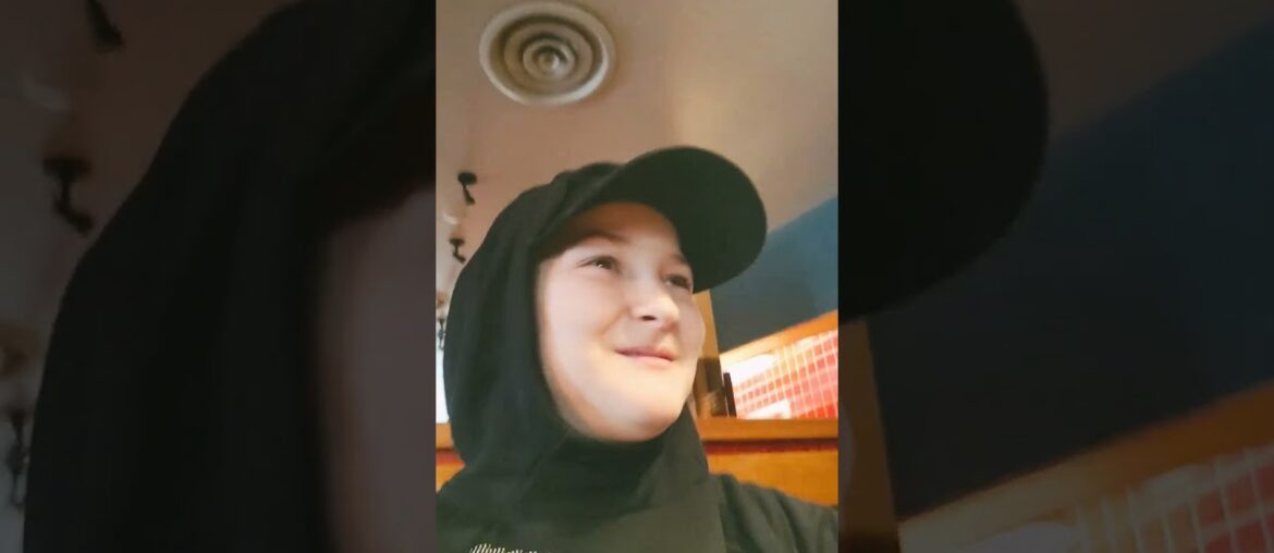 FRENCH FRY TEST AT RED ROBIN #funny #food #foodlover #foodtest #french #fry #frenchfry FRENCH FRY TEST AT RED ROBIN #funny #food #foodlover #foodtest #french #fry #frenchfry