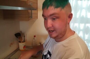 A Taste of France: Chicken in White Wine Delight