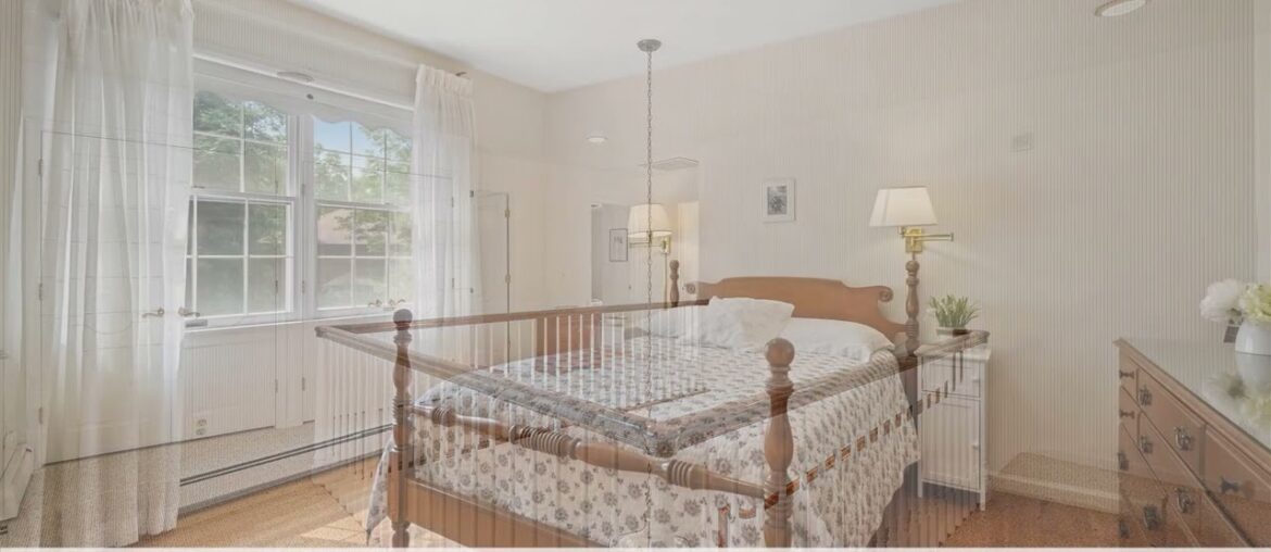 12 Brentwood Dr, Poughkeepsie, NY