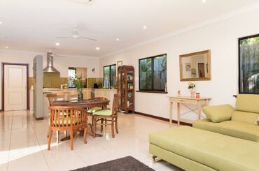 17 Manggala Drive, CABLE BEACH, Western Australia