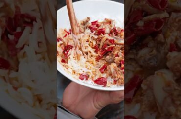 Spicy pig cartilage with rice