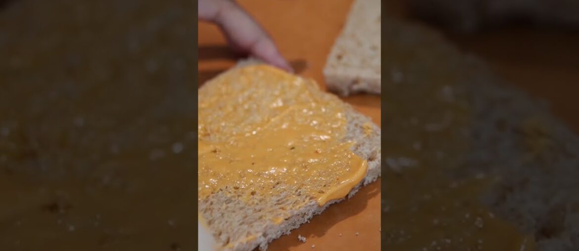 Easy & Scrumptious Garlic Bread Inspired Mini French Toast Recipe #recipe #recipes #frenchtoast