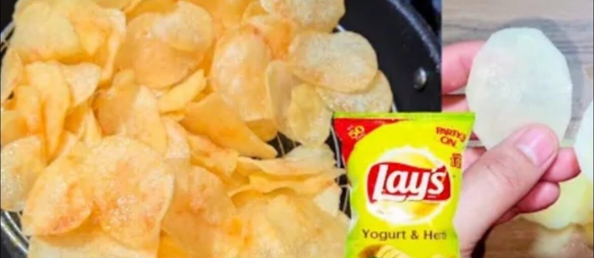 How make to aloo ke chips/ french fries recipe/ Noor kitchen/ in Urdu hidi How make to aloo ke chips/ french fries recipe/ Noor kitchen/ in Urdu hidi