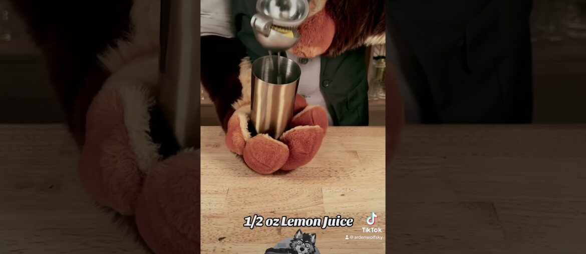 French 75 #recipe #cocktail #furries #shorts #history #food #retro