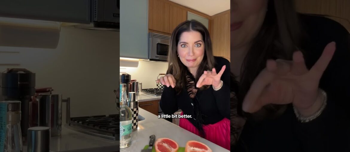 Making Taylor Swift’s Favorite Cocktail, the French Blonde (with a bit of chaos) #TaylorSwift Making Taylor Swift's Favorite Cocktail, the French Blonde (with a bit of chaos) #TaylorSwift